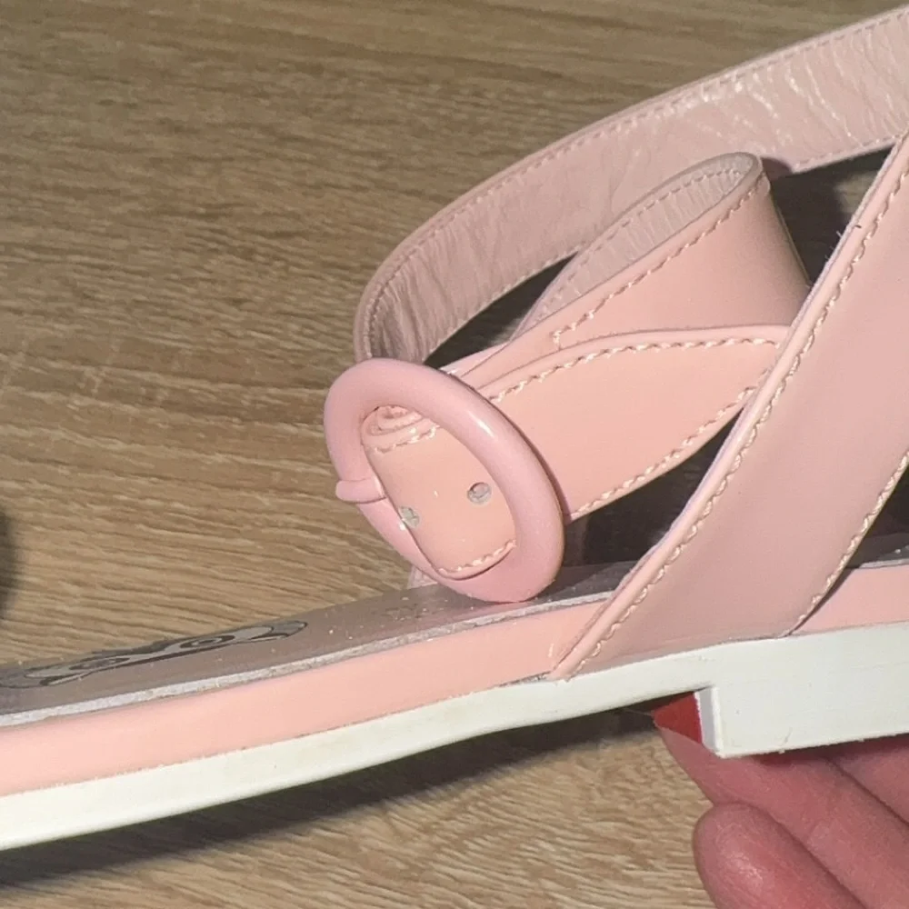 Christian Louboutin Pensatoi Light Pink Flower Leather Sandals Size 29/11‎